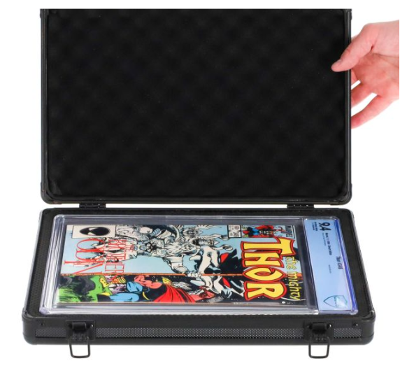 BCW Graded Latching Case - Comics