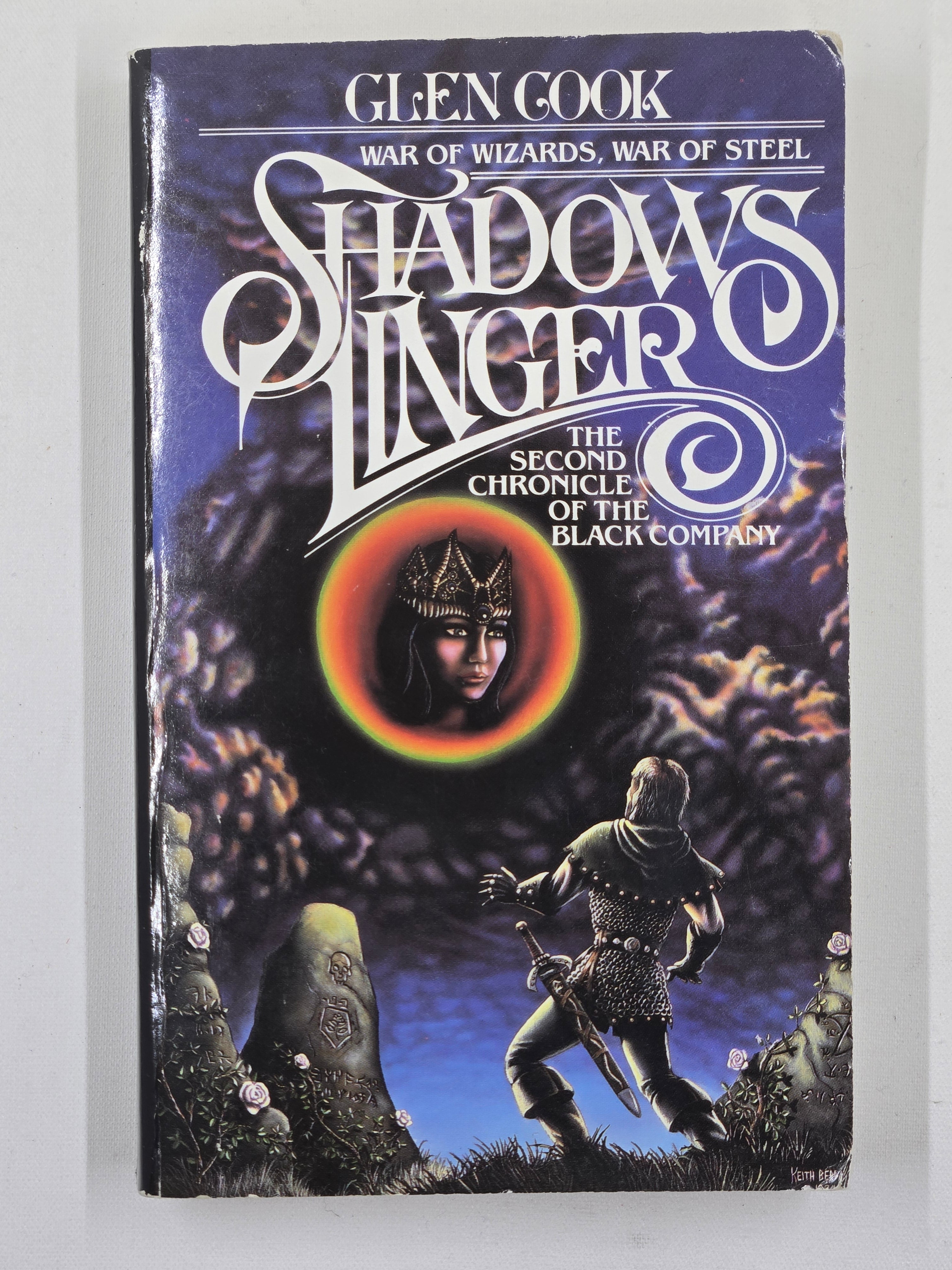 Shadows Linger (1984 First Edition Paperback) by Glen Cook - Preowned
