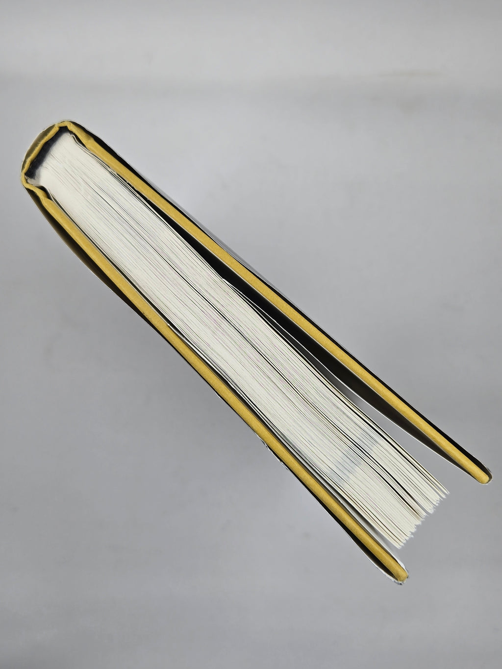 Fight Club (1996 First Edition Hardcover) by Chuck Palahniuk - Preowned